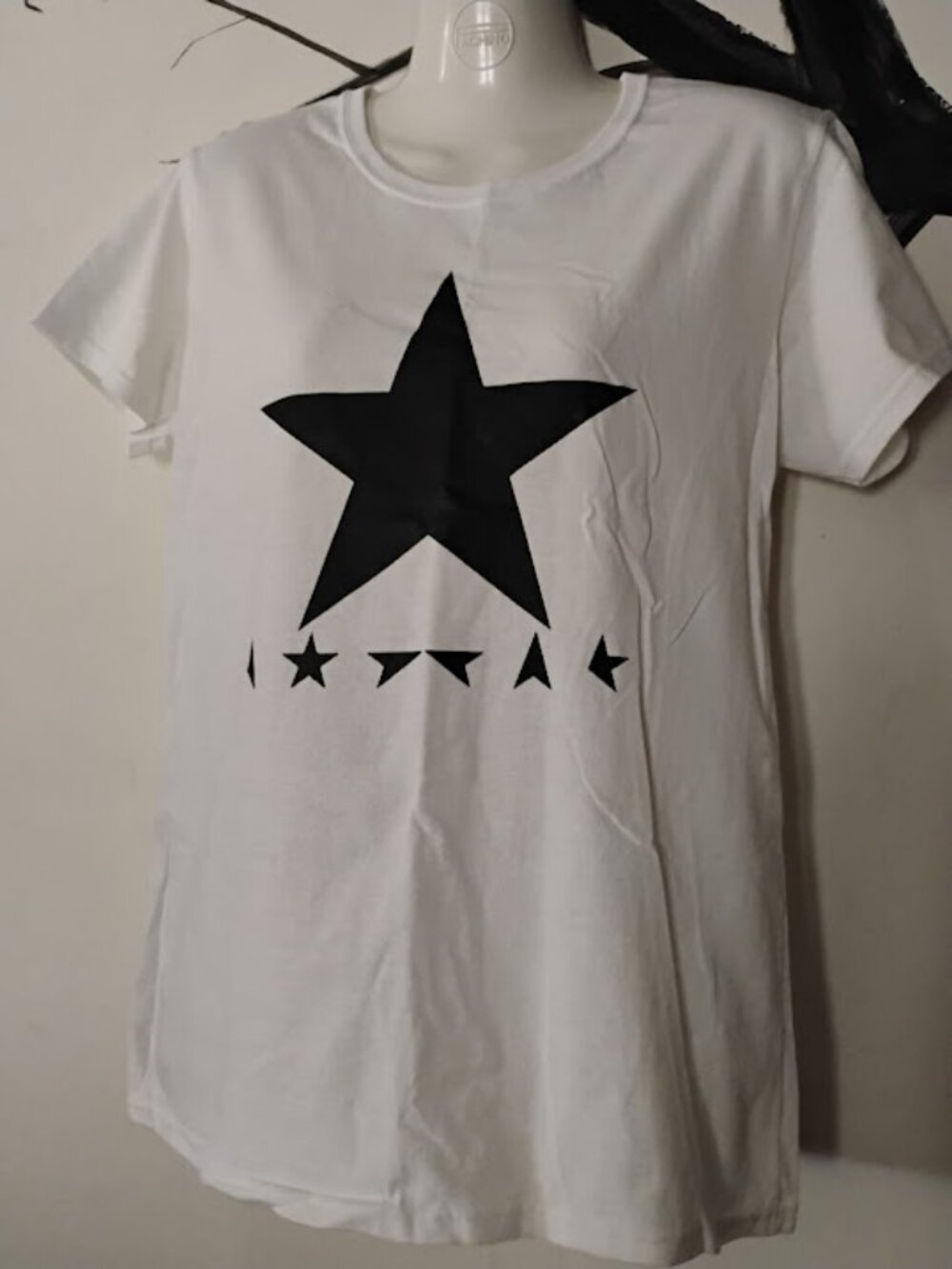 David Bowie Black Star T-shirt size Large *NEW/NEVER WORN* Ladies Cut